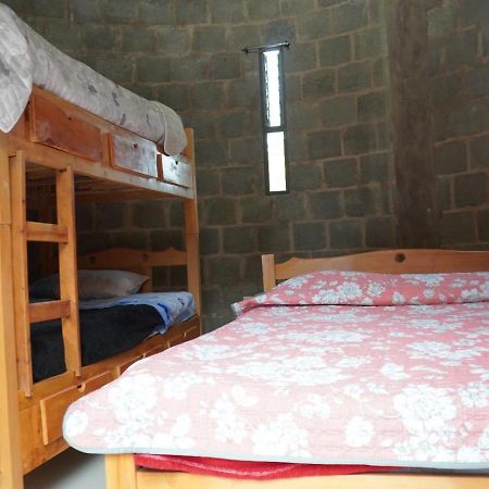 Hotel Castillo Roma 모니키라 외부 사진