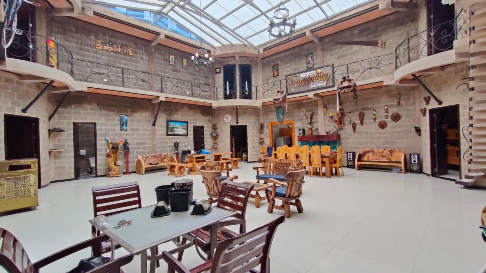 Hotel Castillo Roma 모니키라 외부 사진